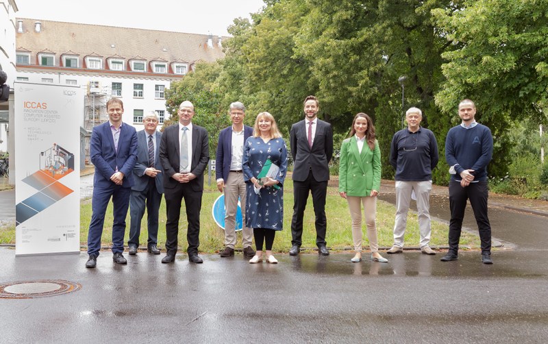 Staatsministerin Petra Köpping und Landtagsabgeordneter Holger Mann zu Besuch beim ICCAS